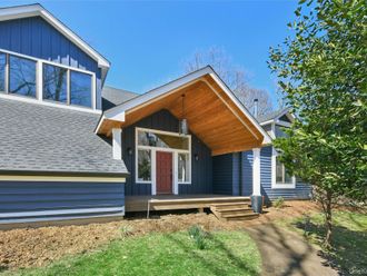 7 Waterview Drive Port Jefferson, NY 11777