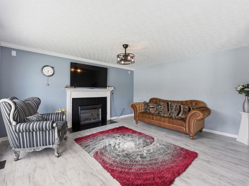 6437 Hemmingford Drive, Canal Winchester, OH 43110 Photo 15