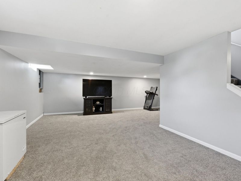 6437 Hemmingford Drive, Canal Winchester, OH 43110 Photo 31