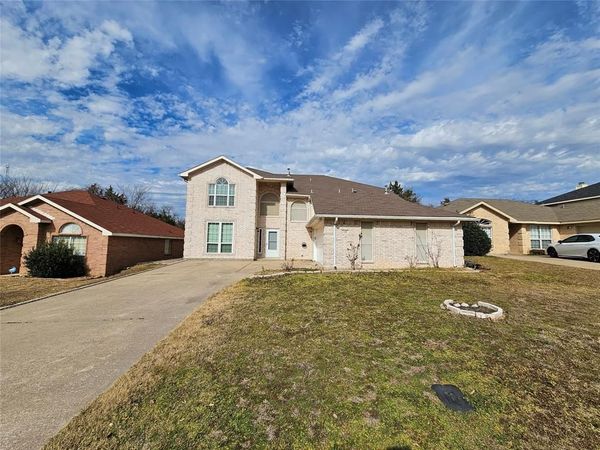 329 Tranquility Lane, Cedar Hill, TX 75104
