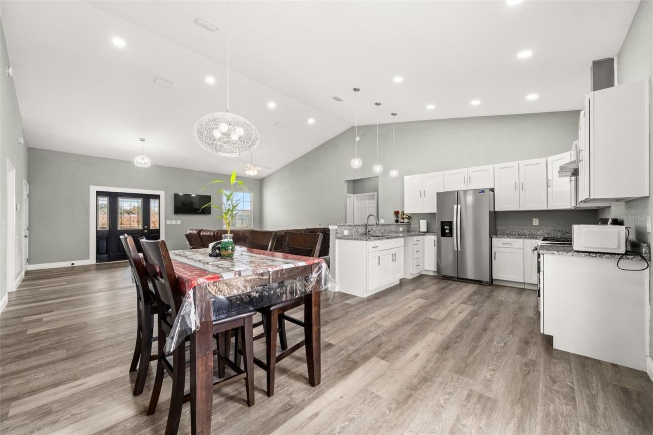 189 N Oleander Drive , Avon Park, FL 33825 Photo