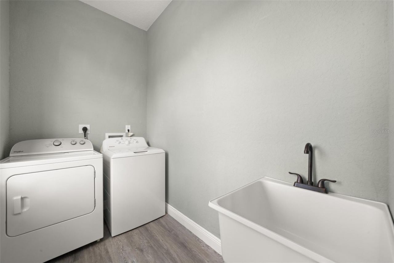 189 N Oleander Drive , Avon Park, FL 33825 Photo