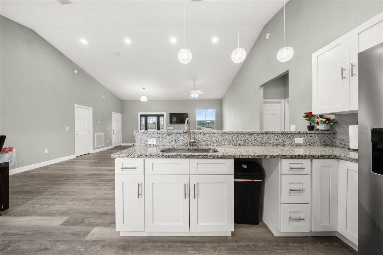 189 N Oleander Drive , Avon Park, FL 33825 Photo