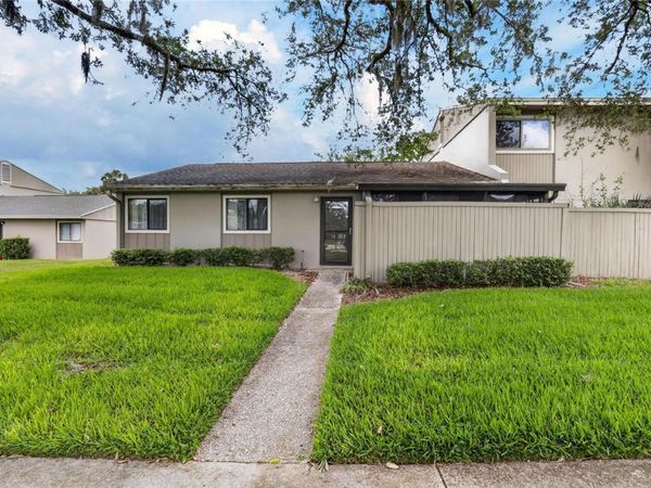 7933 PINE DRIVE, Unit 37, TEMPLE TERRACE, FL 33637