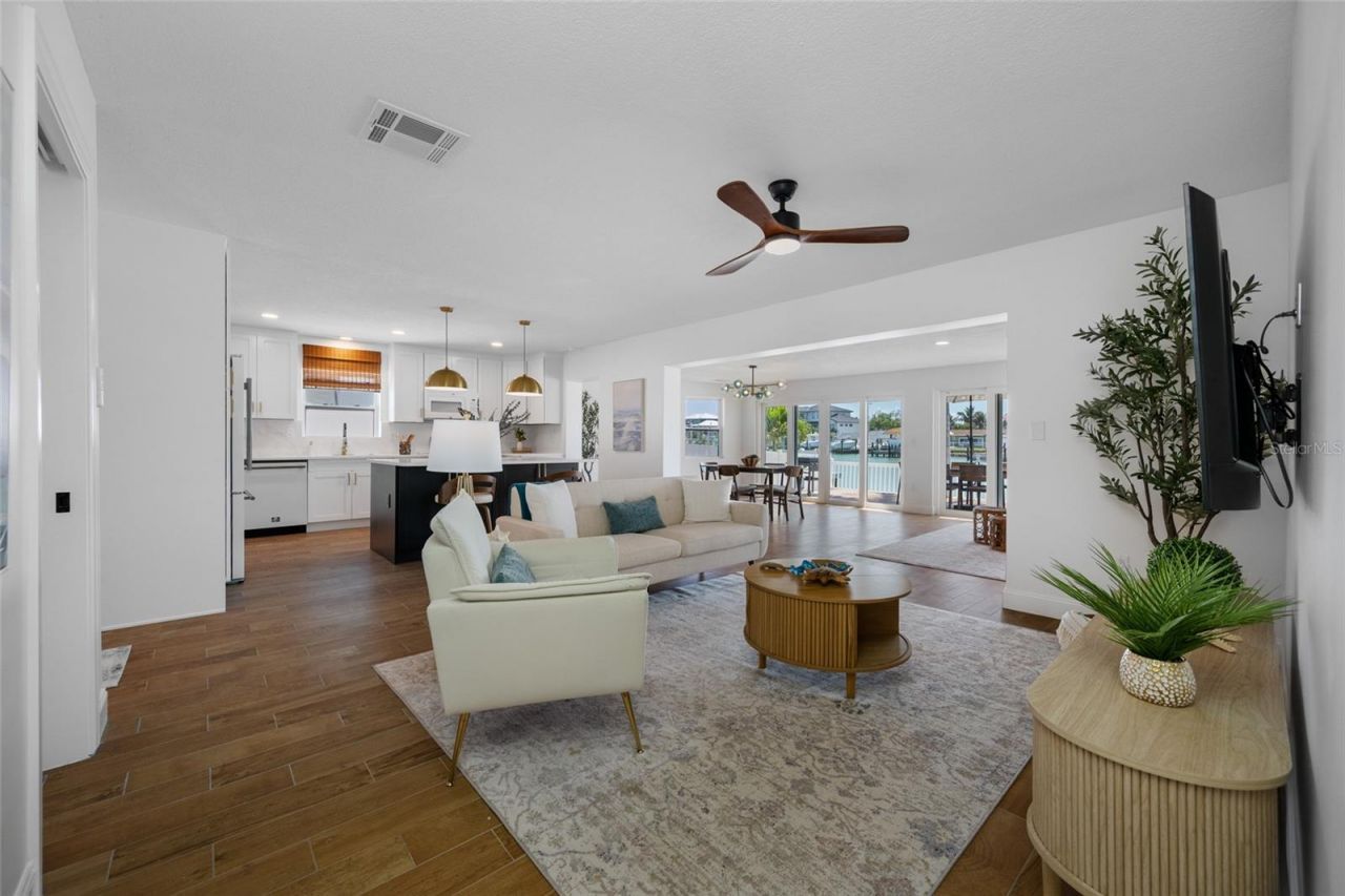 7984 1st Avenue S, Saint Petersburg, FL 33707 Photo