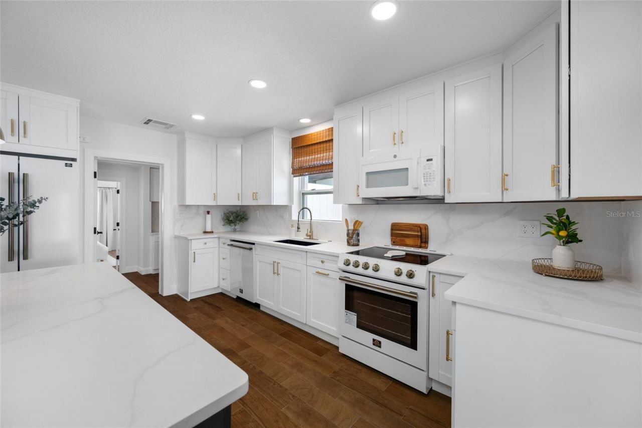 7984 1st Avenue S, Saint Petersburg, FL 33707 Photo