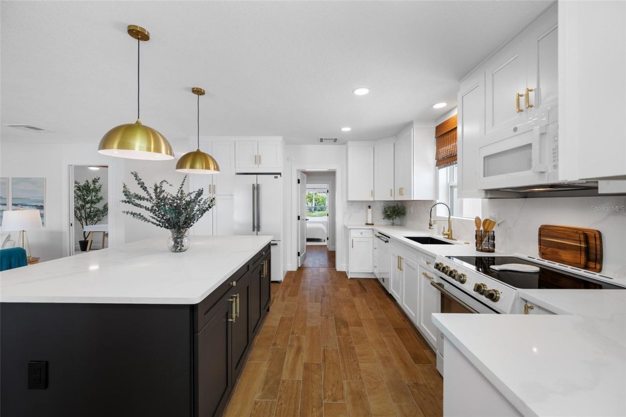 7984 1st Avenue S, Saint Petersburg, FL 33707 Photo