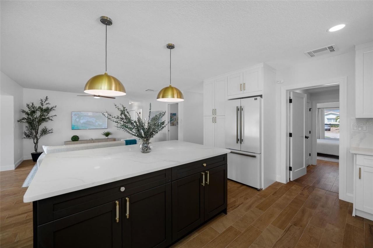 7984 1st Avenue S, Saint Petersburg, FL 33707 Photo