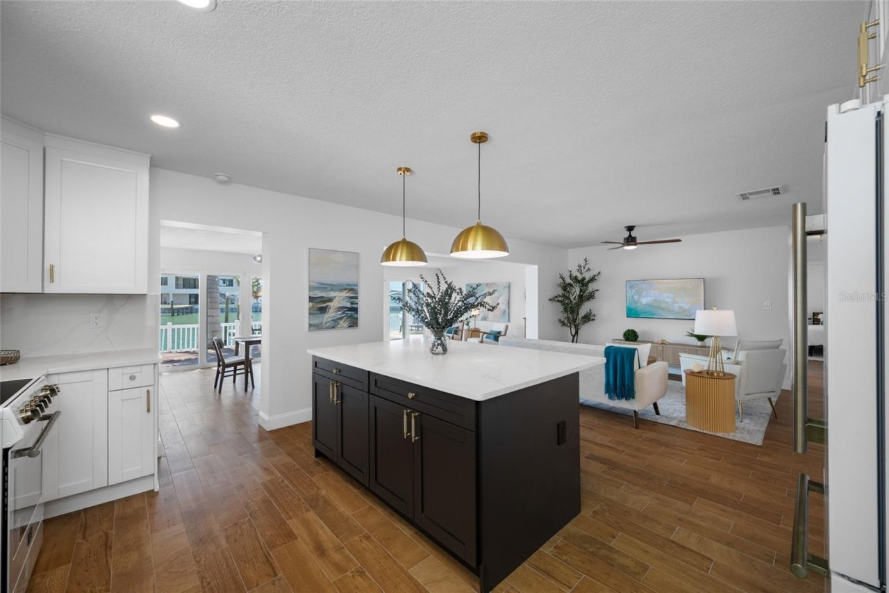 7984 1st Avenue S, Saint Petersburg, FL 33707 Photo