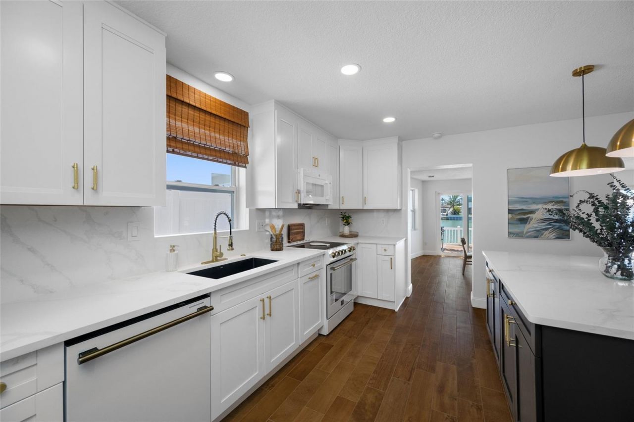 7984 1st Avenue S, Saint Petersburg, FL 33707 Photo