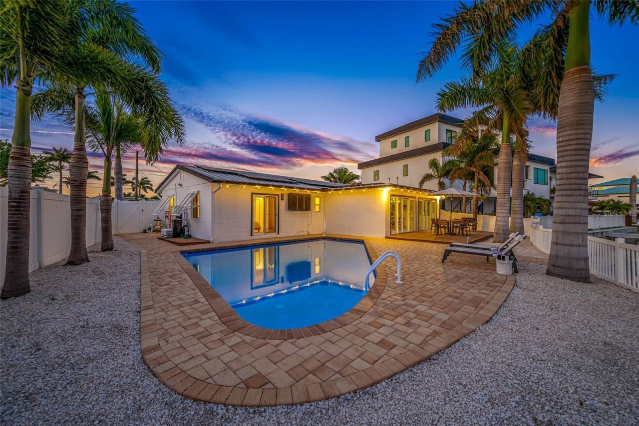 7984 1st Avenue S, Saint Petersburg, FL 33707 Photo