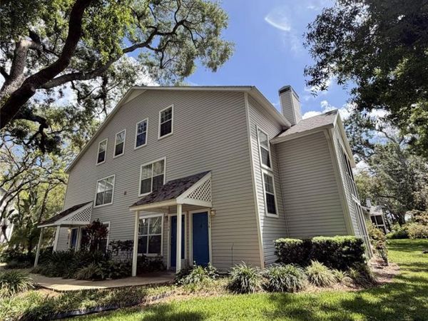 3156 VALLEY OAKS DRIVE , Unit 614, TAMPA, FL 33618
