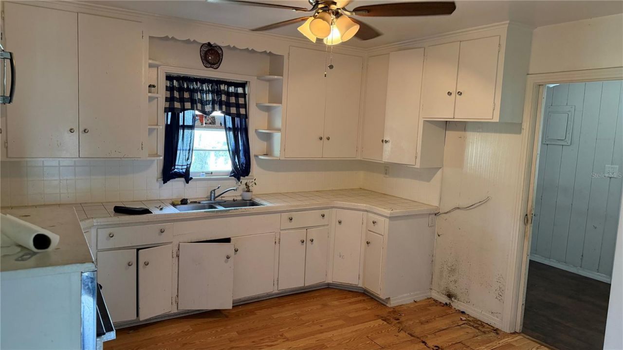 4611 Fruitville Road , Sarasota, FL 34232 Photo