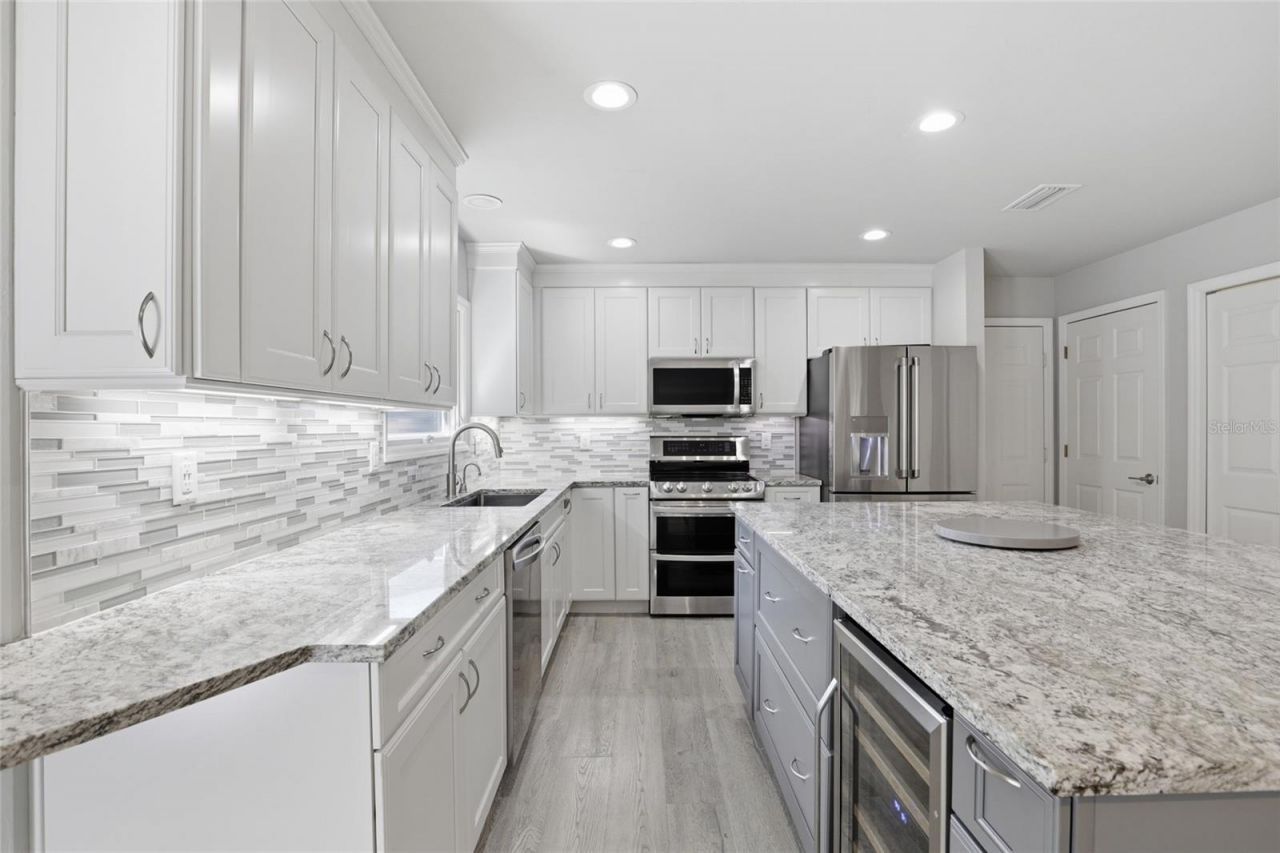 9733 SW 104th Lane , Gainesville, FL 32608 Photo