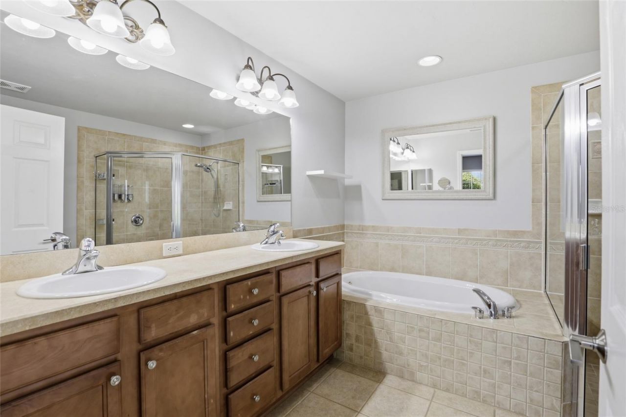 9733 SW 104th Lane , Gainesville, FL 32608 Photo