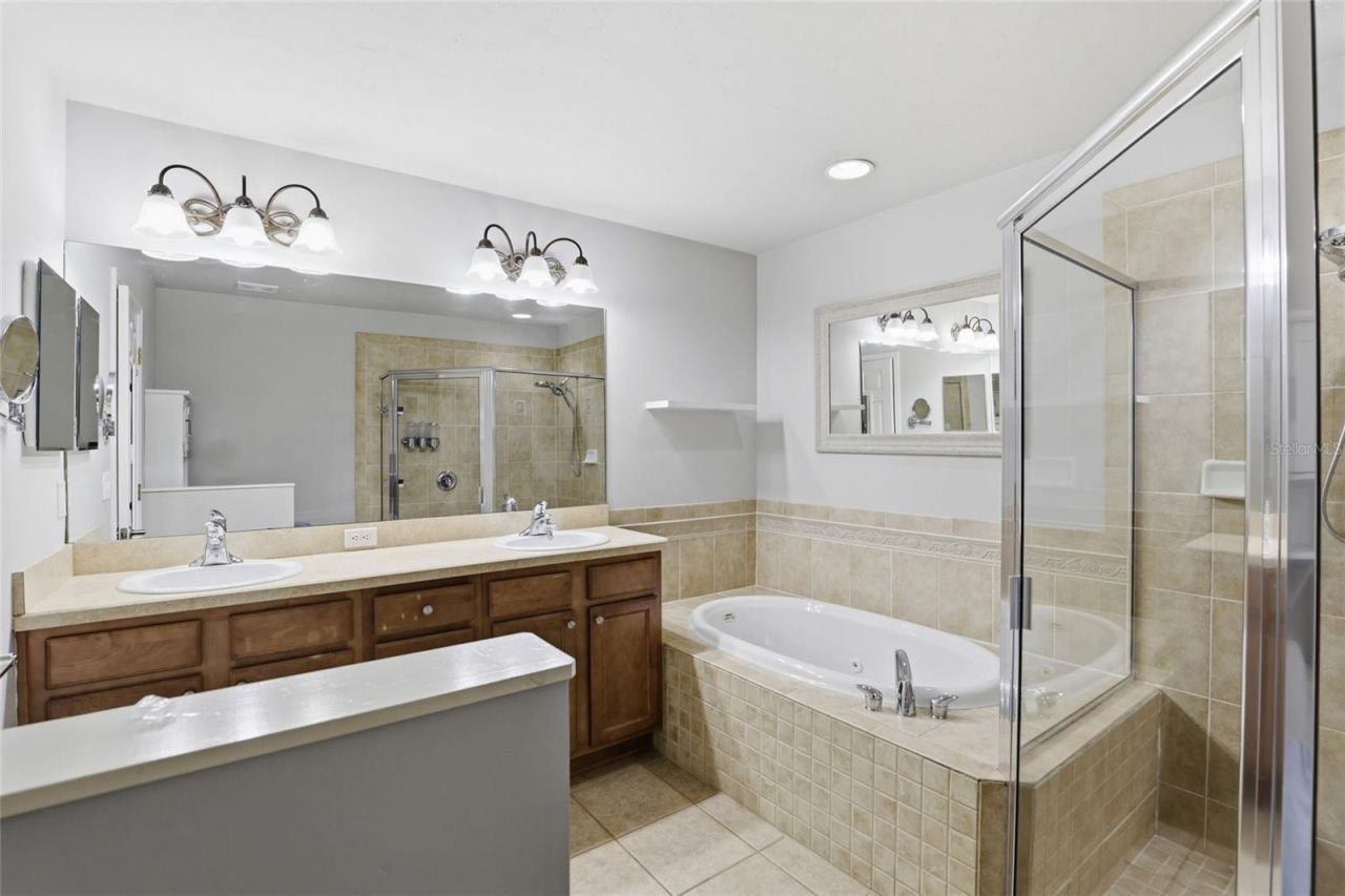 9733 SW 104th Lane , Gainesville, FL 32608 Photo