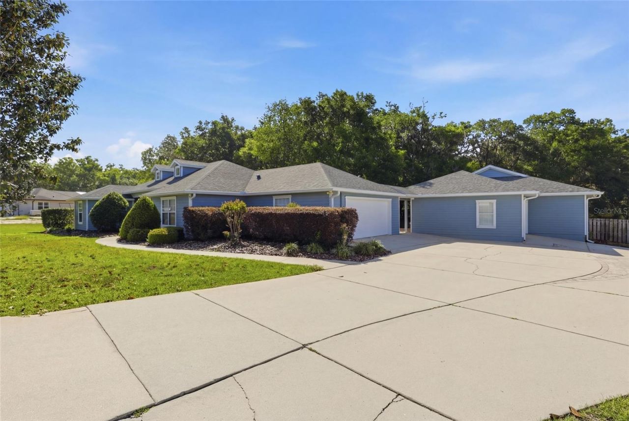 9733 SW 104th Lane , Gainesville, FL 32608 Photo