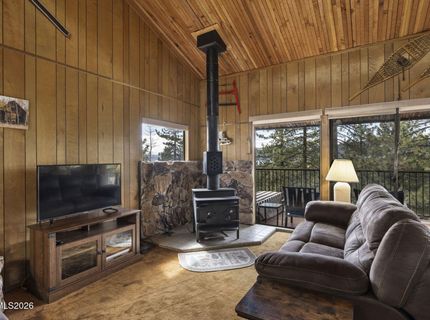 295 Bend Avenue, Kings Beach, CA 96143 Photo