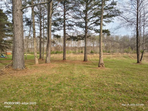 165 Barnes Lake Rd, Hohenwald, TN 38462