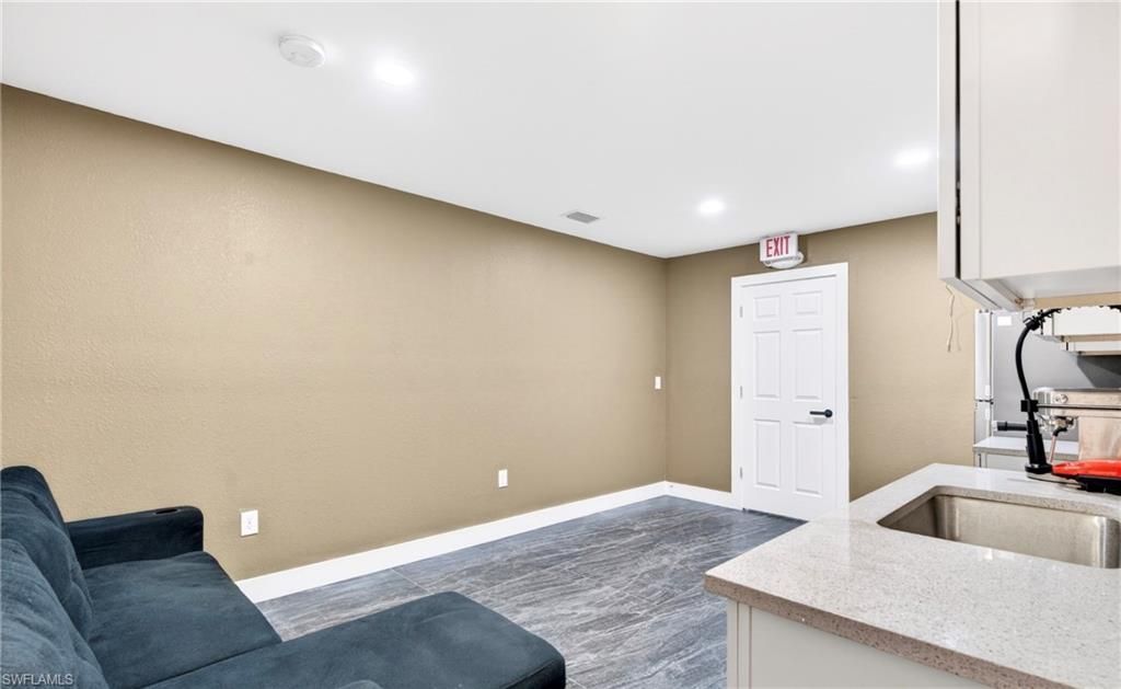 236 Pondella Rd , North Fort Myers, FL 33903 Photo