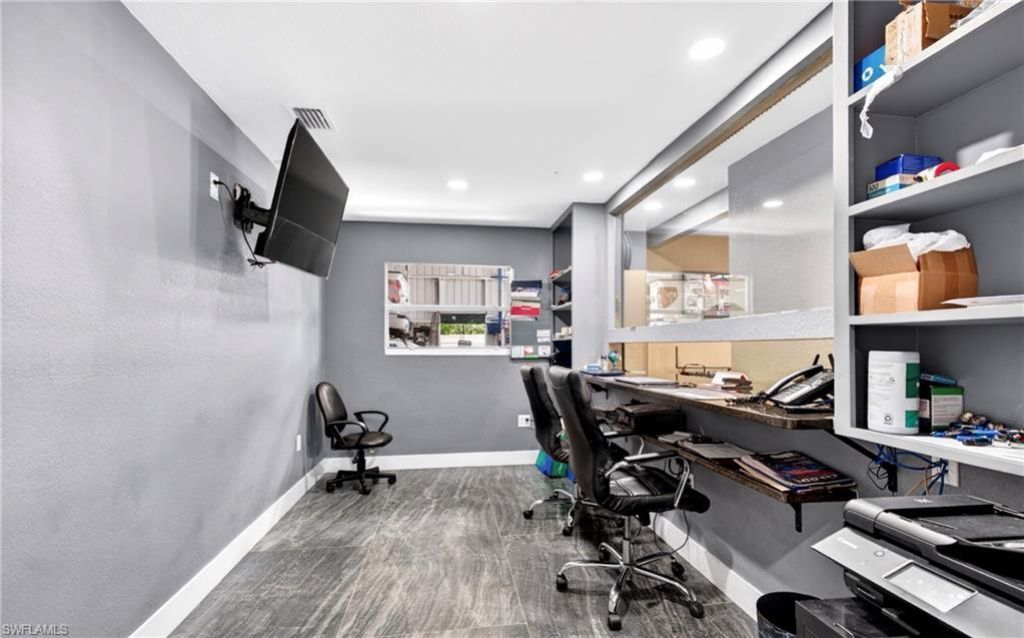 236 Pondella Rd , North Fort Myers, FL 33903 Photo