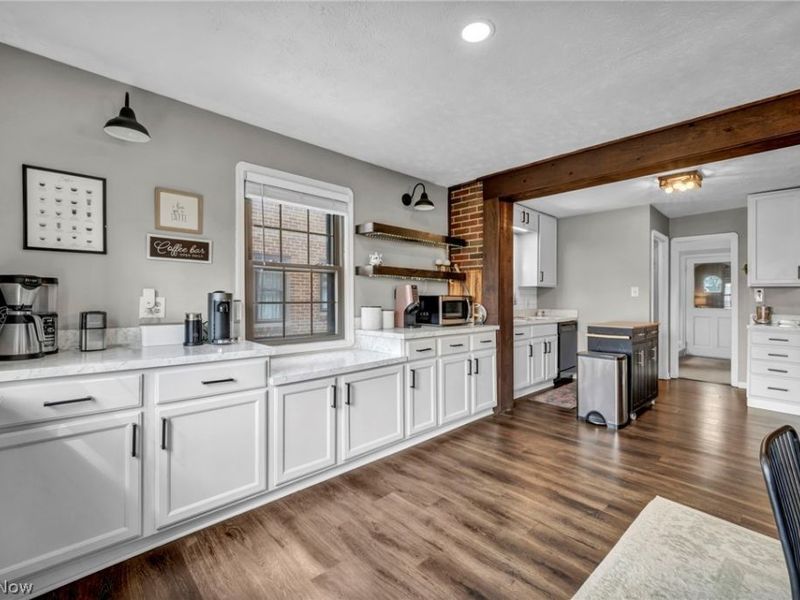 16209 Elsienna Avenue, Cleveland, OH 44135 Photo 12