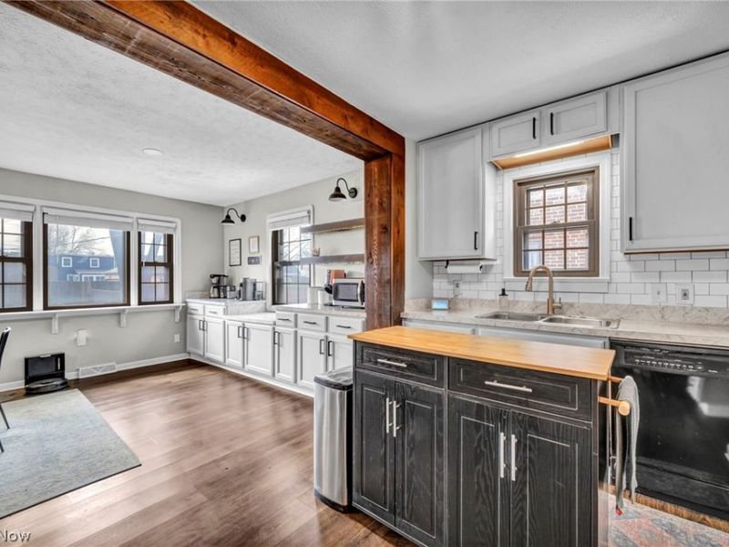 16209 Elsienna Avenue, Cleveland, OH 44135 Photo 13