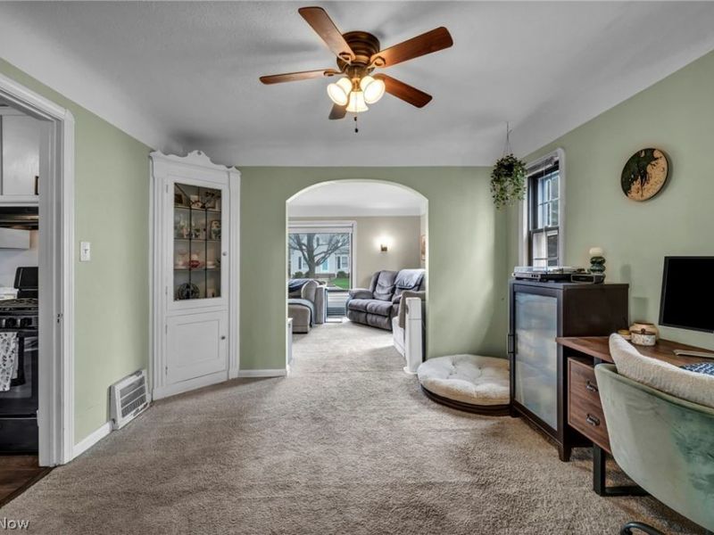 16209 Elsienna Avenue, Cleveland, OH 44135 Photo 24