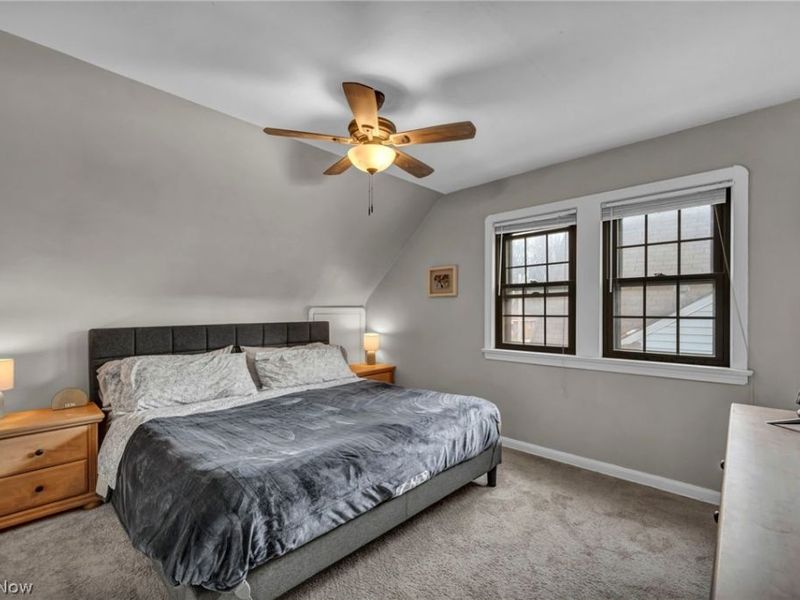 16209 Elsienna Avenue, Cleveland, OH 44135 Photo 30