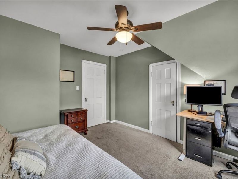 16209 Elsienna Avenue, Cleveland, OH 44135 Photo 34