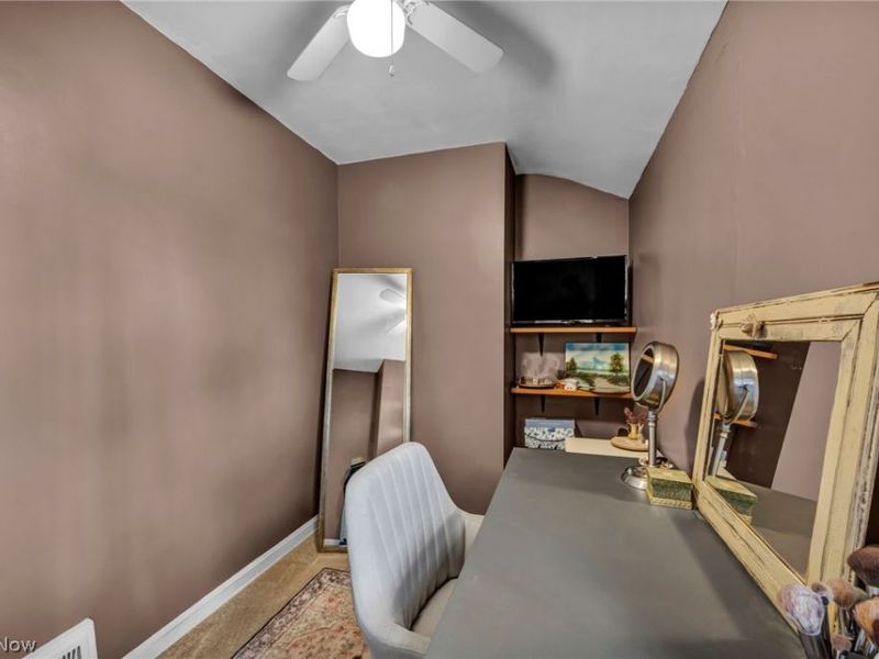 16209 Elsienna Avenue, Cleveland, OH 44135 Photo 37