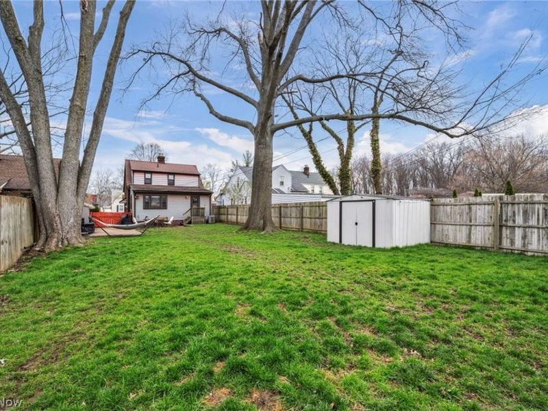 16209 Elsienna Avenue, Cleveland, OH 44135 Photo 6