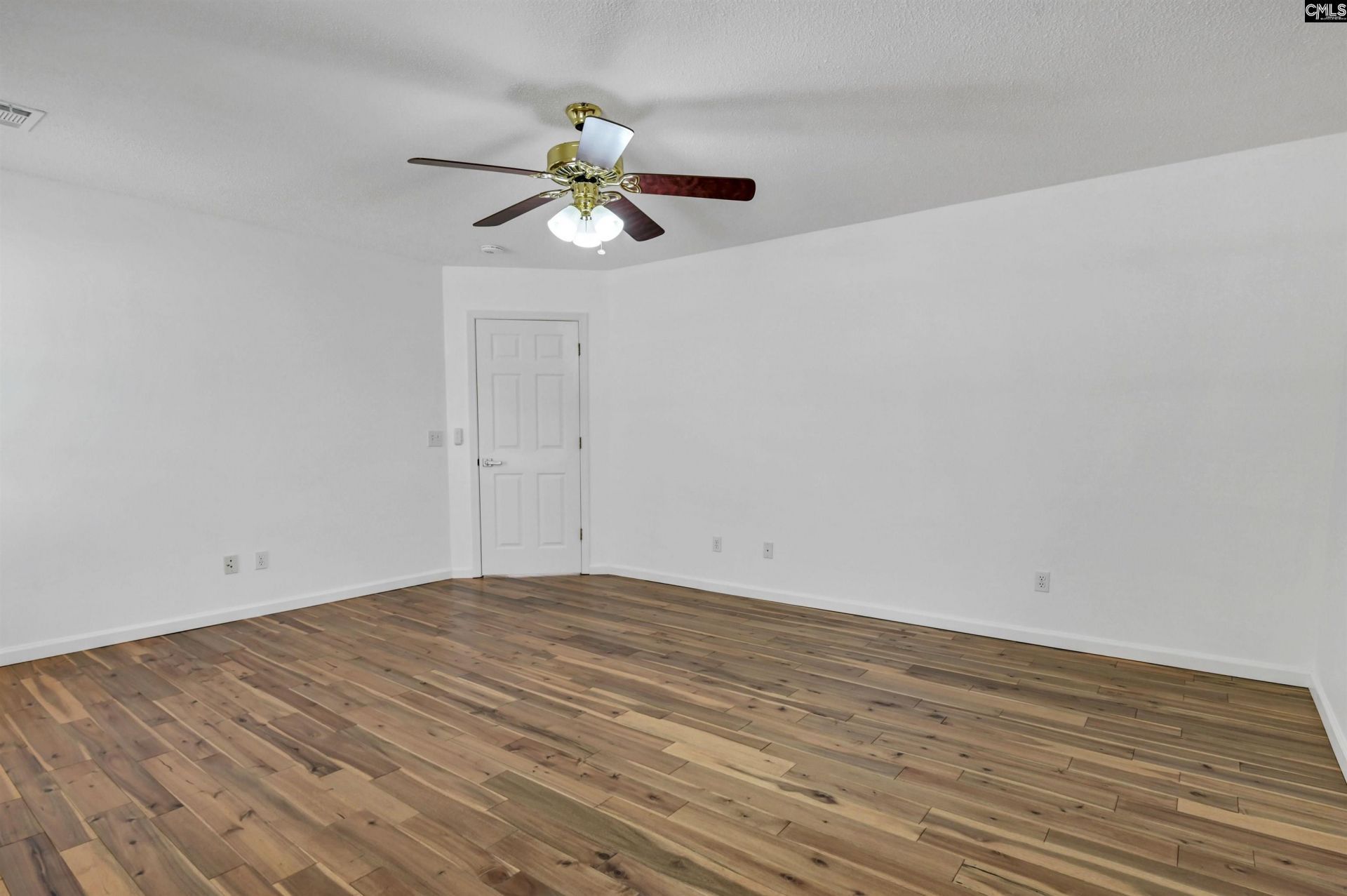 9 Twin Oaks Circle Photo 14