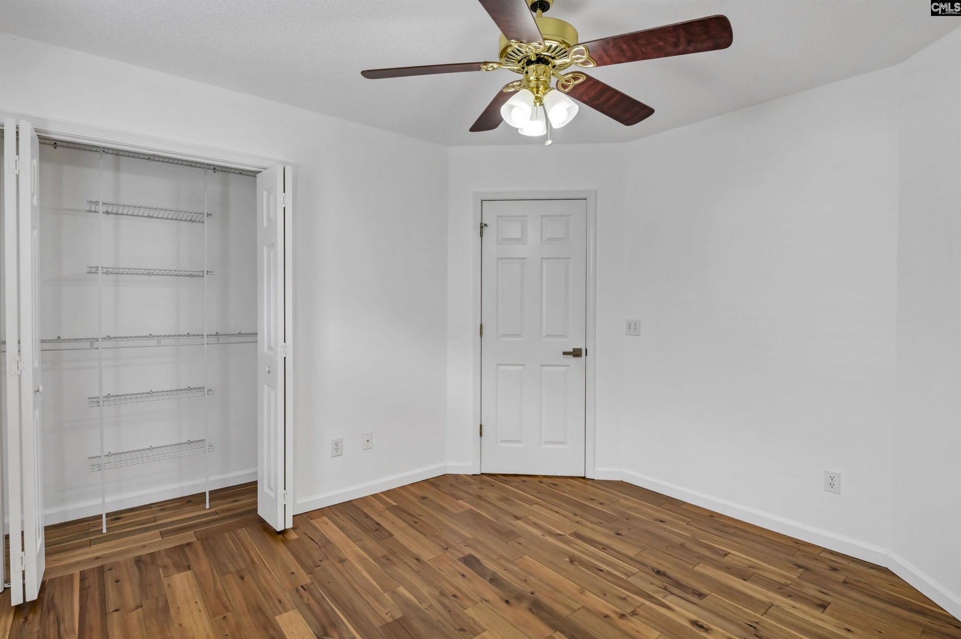 9 Twin Oaks Circle Photo 17