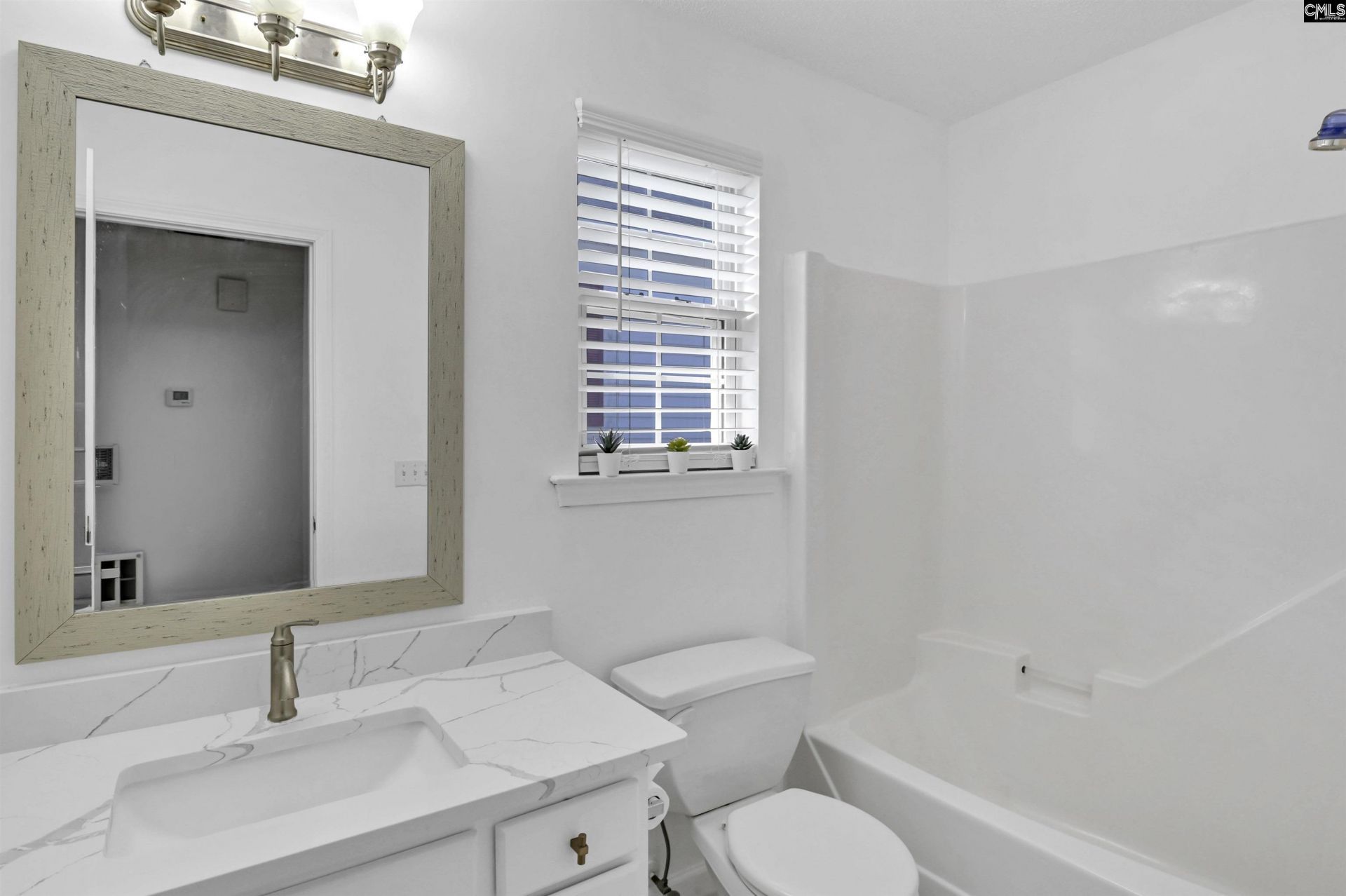 9 Twin Oaks Circle Photo 19