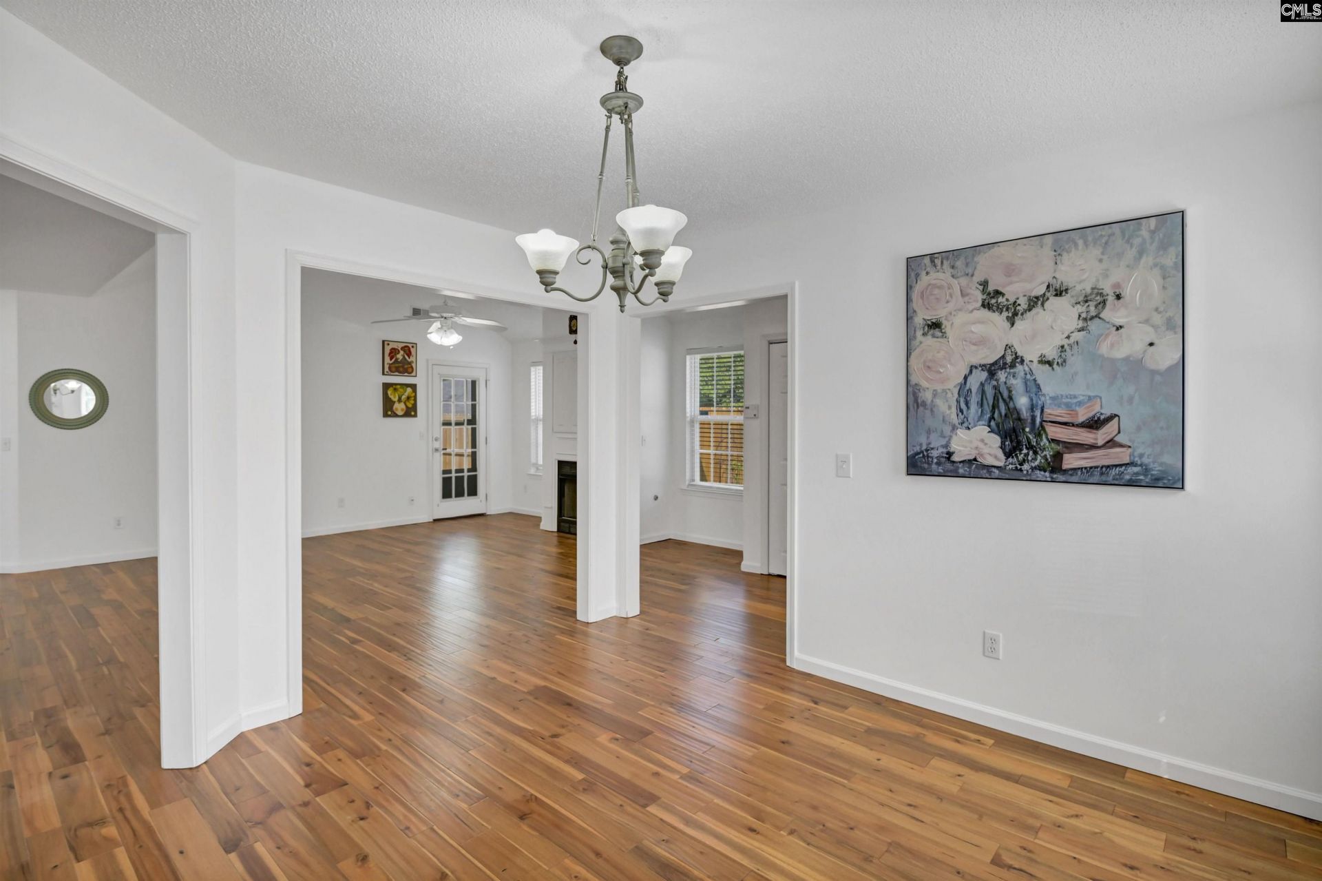 9 Twin Oaks Circle Photo 23