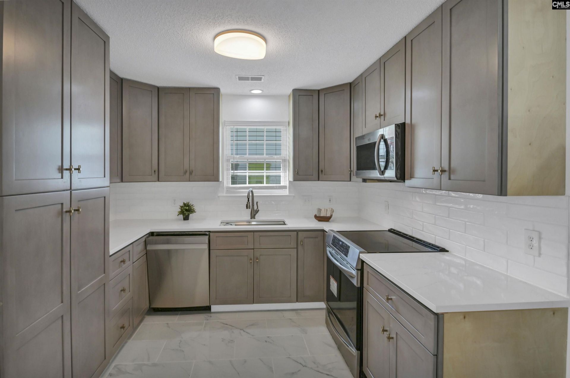 9 Twin Oaks Circle Photo 9