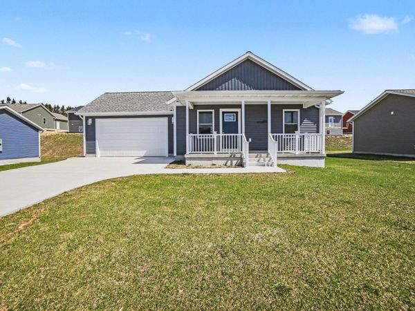 254 Stonecrest Drive, Shelby, MI 49455