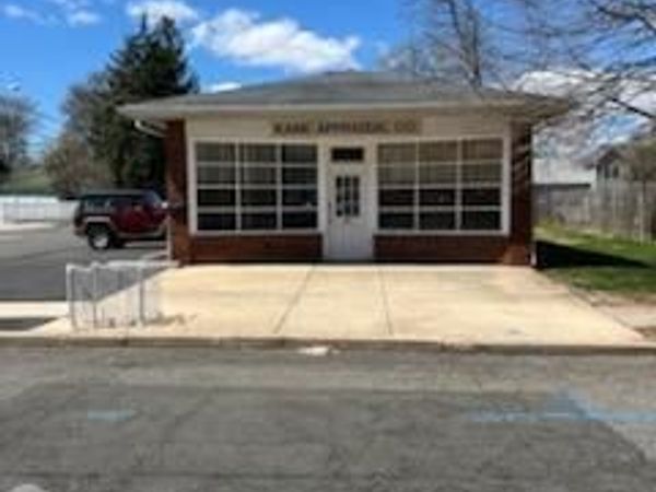 169 Demorest Avenue, Avenel, NJ 07001