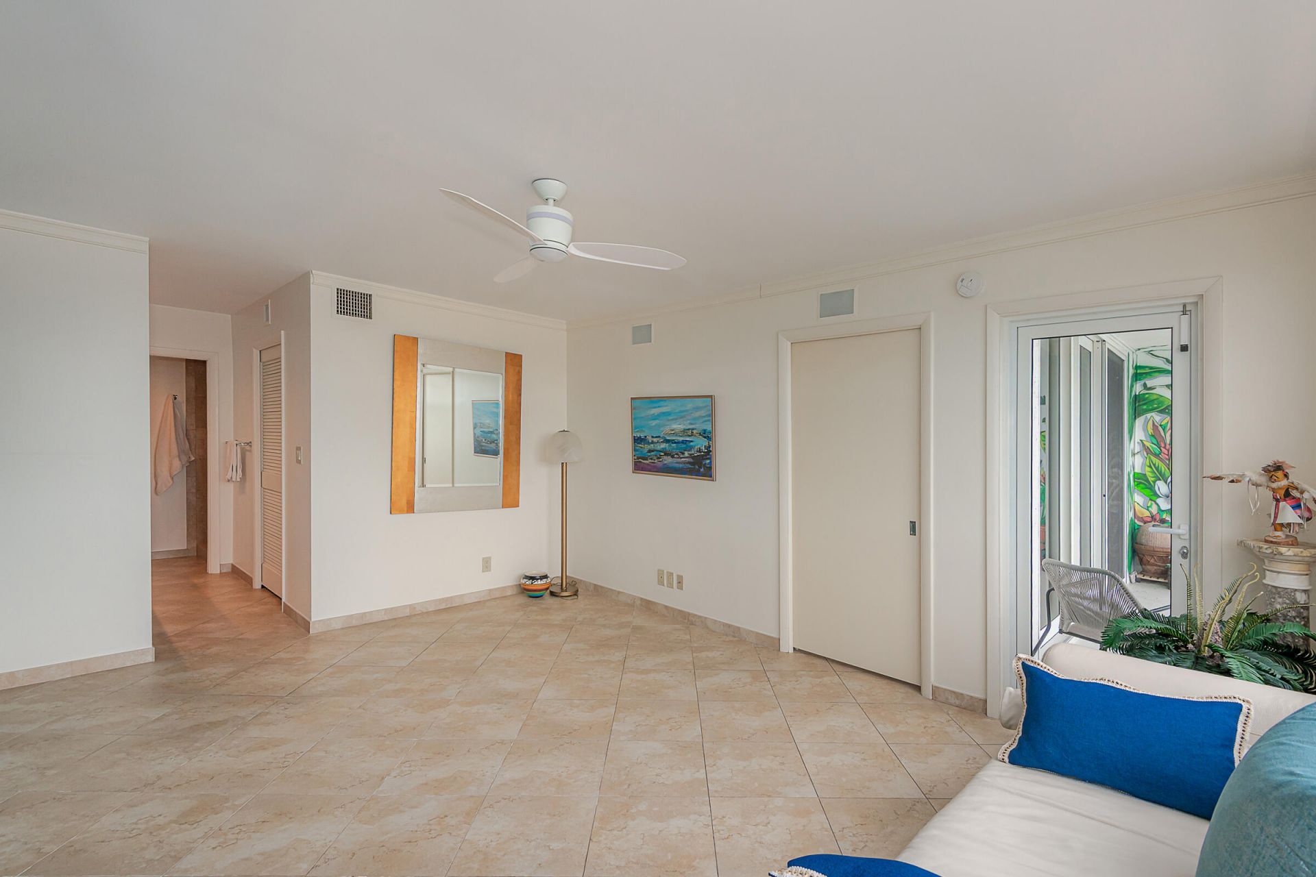 511 Bayshore Drive, Unit 707, Fort Lauderdale, FL 33304 Photo