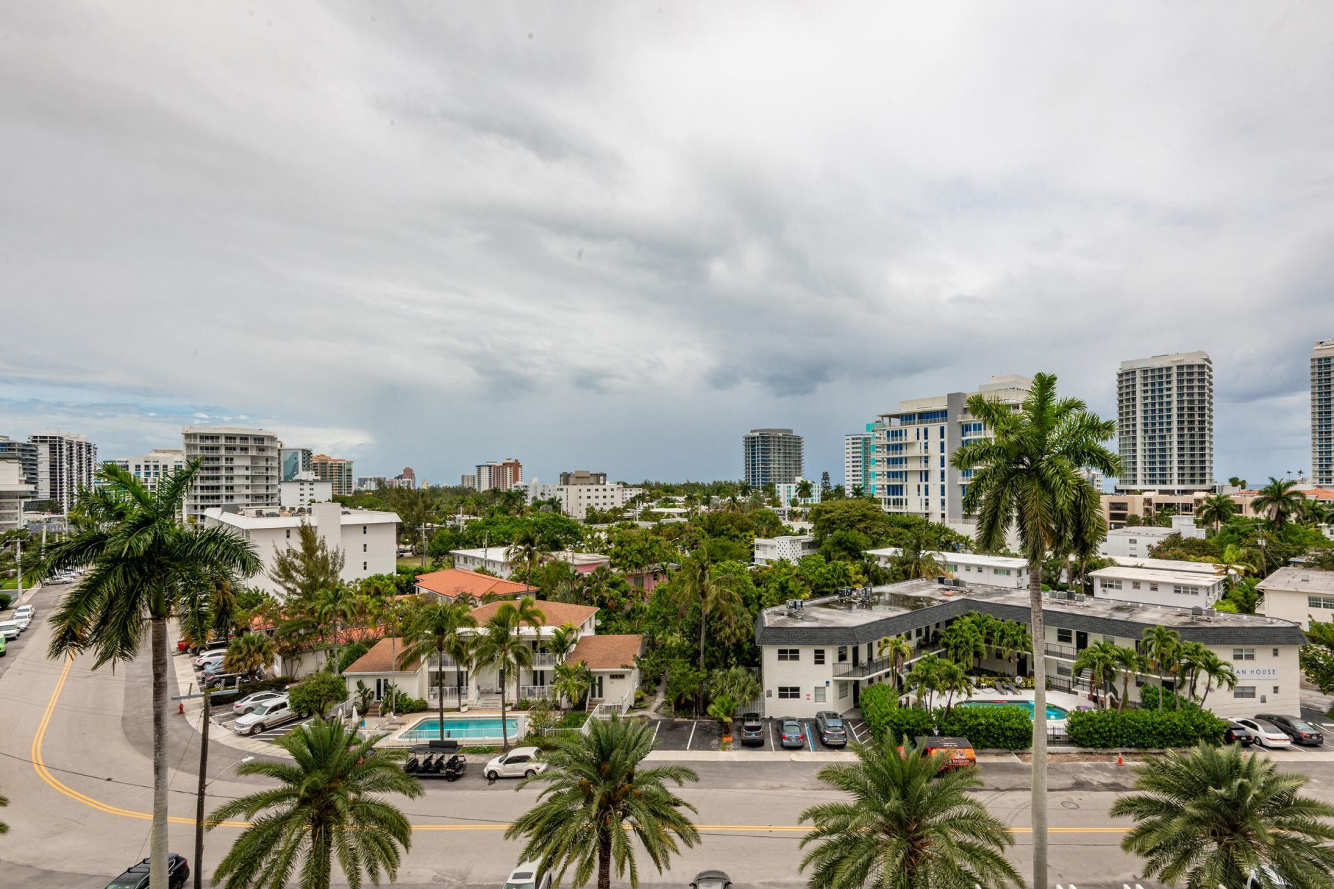 511 Bayshore Drive, Unit 707, Fort Lauderdale, FL 33304 Photo