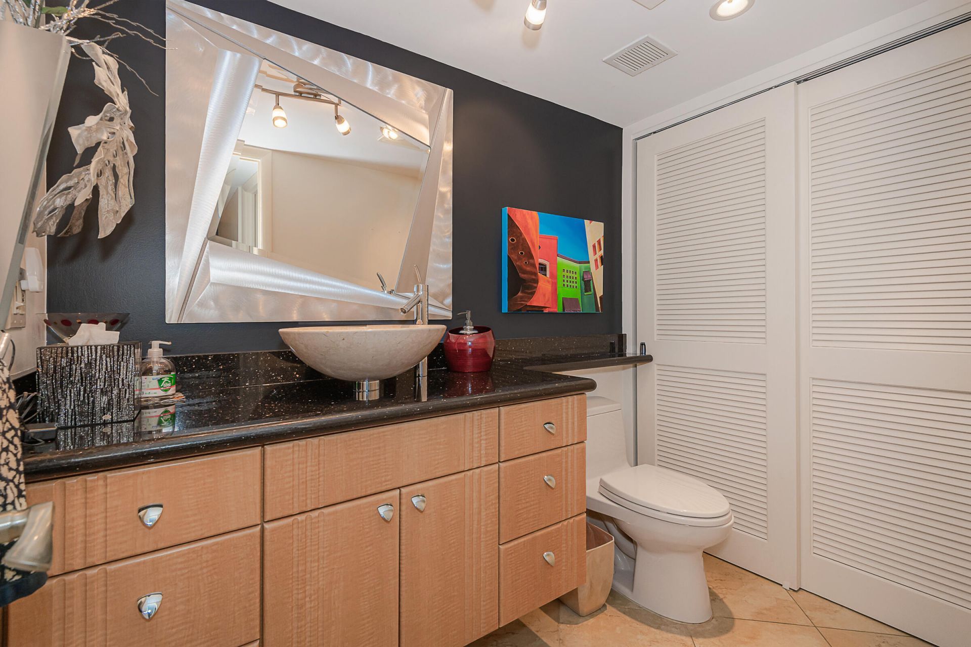 511 Bayshore Drive, Unit 707, Fort Lauderdale, FL 33304 Photo