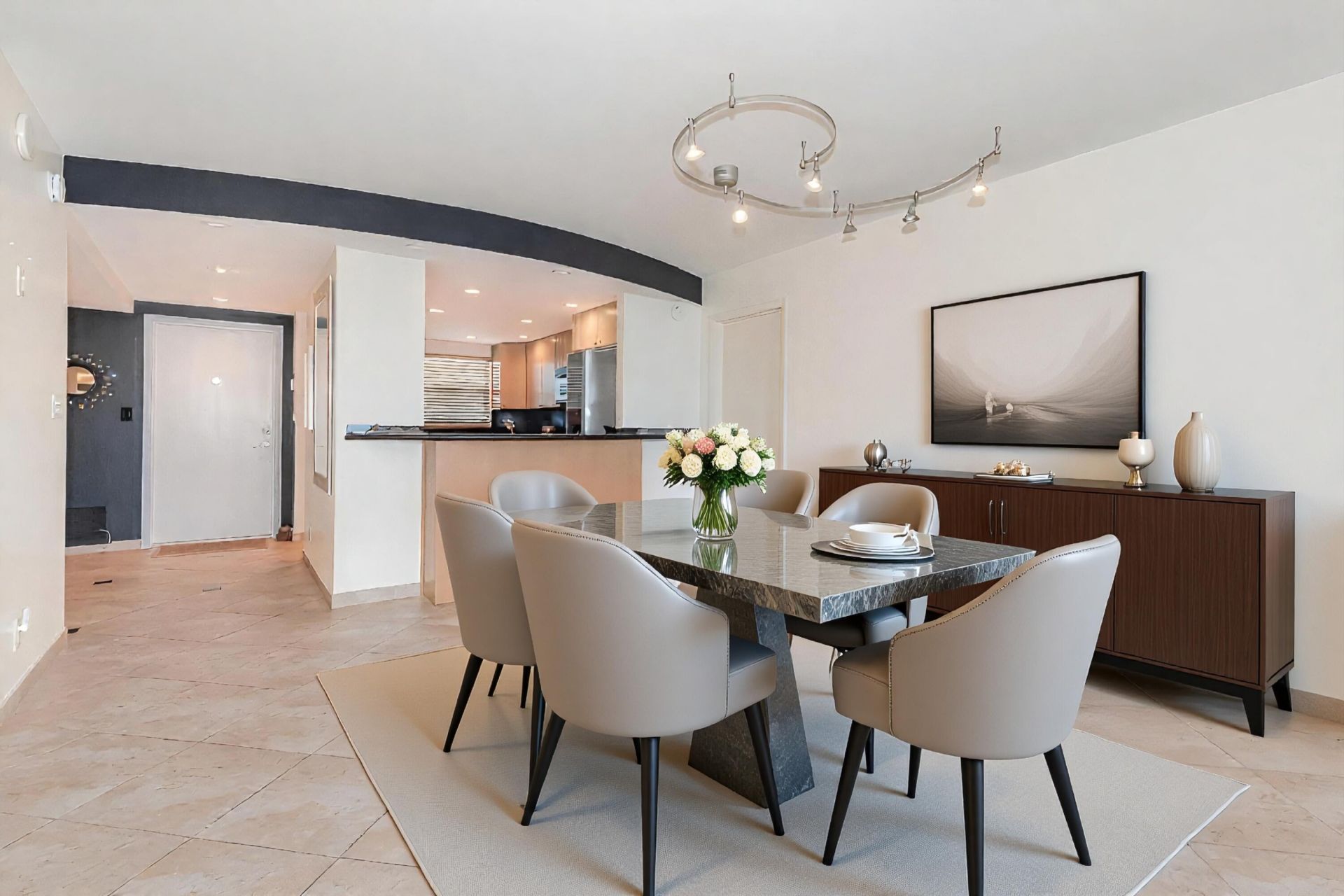 511 Bayshore Drive, Unit 707, Fort Lauderdale, FL 33304 Photo