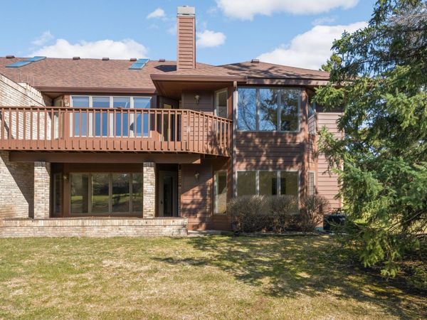 7798 Lochmere Terrace, Edina, MN 55439