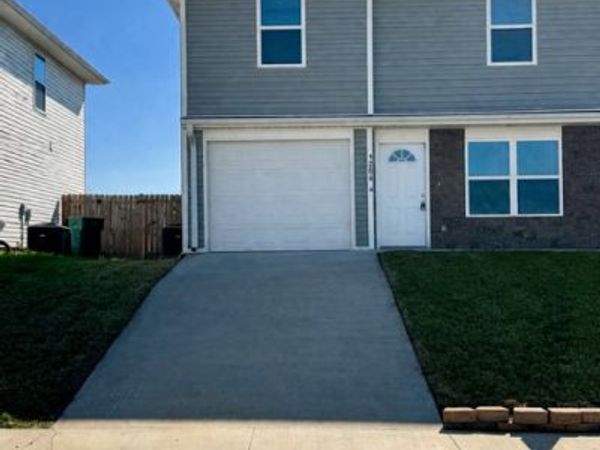 1204 Nedra Drive, Unit A, Decatur, AR 72722