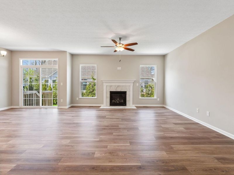 , Unit B, Grove City, OH 43123 Photo 13