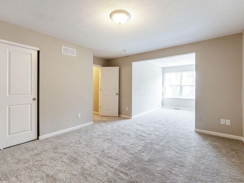 , Unit B, Grove City, OH 43123 Photo 51