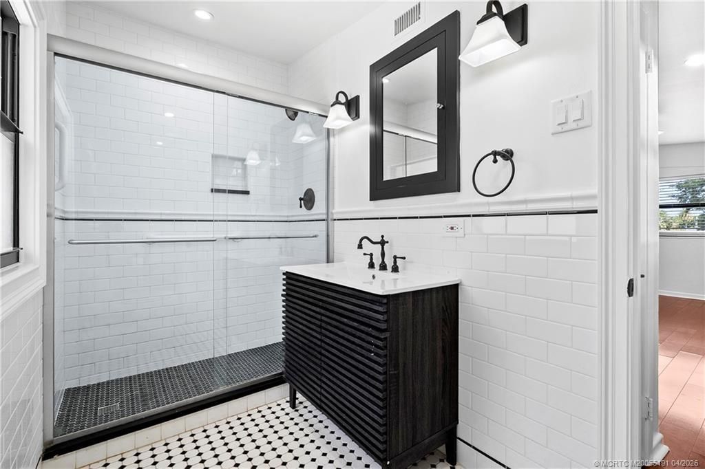 1944 NE Lake Place, Jensen Beach, FL 34957 Photo