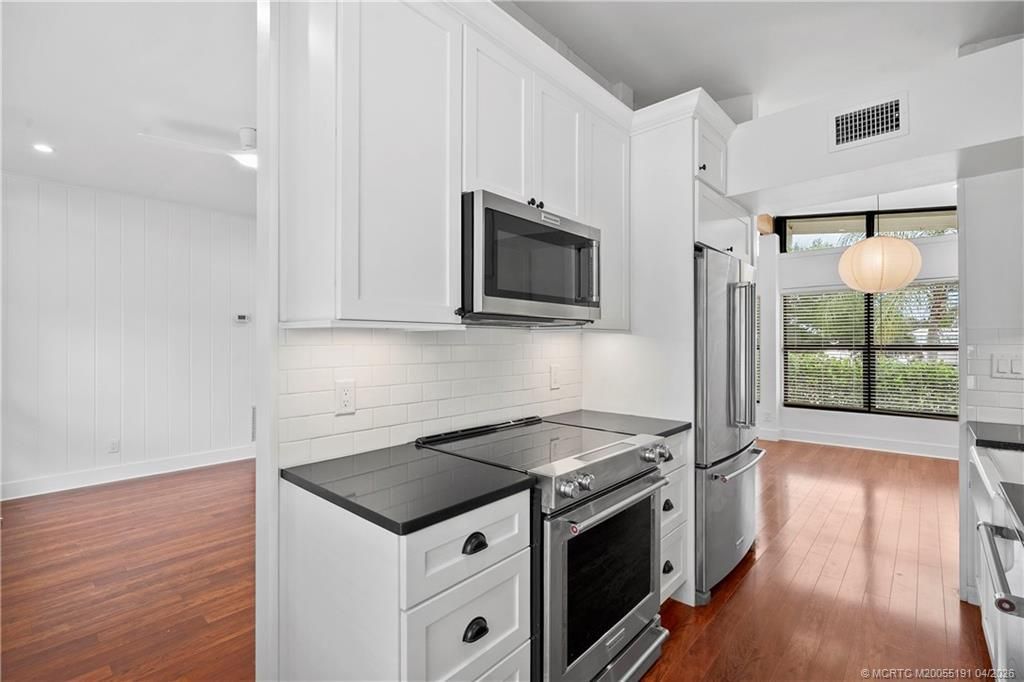 1944 NE Lake Place, Jensen Beach, FL 34957 Photo