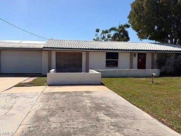 2543 8th AVE, ST. JAMES CITY, FL 33956